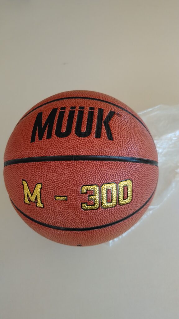 Balón de Basketball Muuk M-300 Nº7